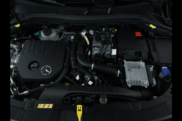 Mercedes-Benz GLA 250 e Plug-In Hybride | Panoramadak | Distronic | Sound system | Parkeerpakket met achteruitrijcamera | Stuur en Stoelverwarming. Inclusief 24 maanden MB Certified garantie voor Europa. Mercedes-Benz GLA 250 e Plug-In Hybride | Panoramadak | Distronic | Sound system | Parkeerpakket met achteruitrijcamera | Stuur en Stoelverwarming. Inclusief 24 maanden MB Certified garantie voor Europa.