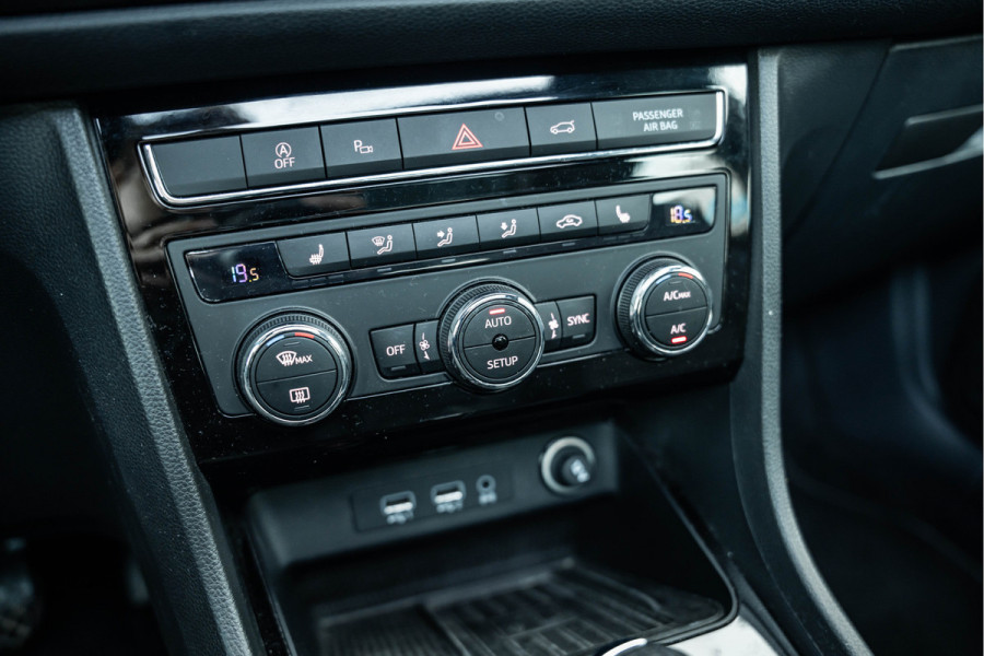 Seat Ateca 1.4TSI Xcellence | Virtual Cockpit | Panorama | Automaat | ACC | Lederen interieur