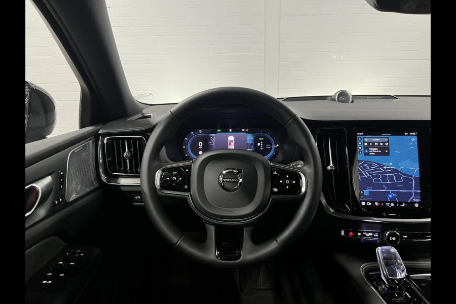 Volvo S60 2.0 Recharge T8 AWD Ultimate Dark Open dak | Adapt. Cruise | Bowers & Wilkins | Head-up | 360 camera | Memory seats