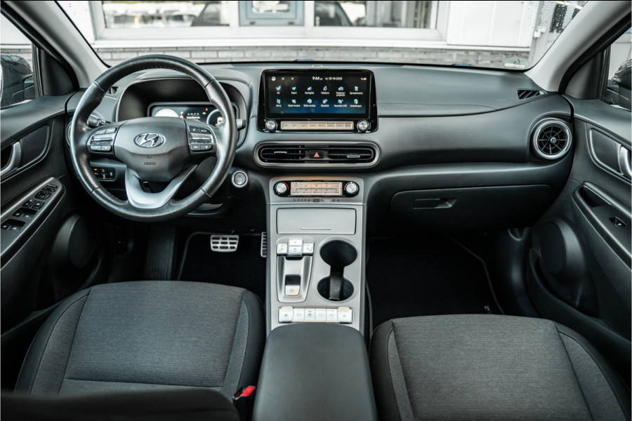 Hyundai Kona EV Premium 64 kWh Hyundai Kona EV Premium 64 kWh