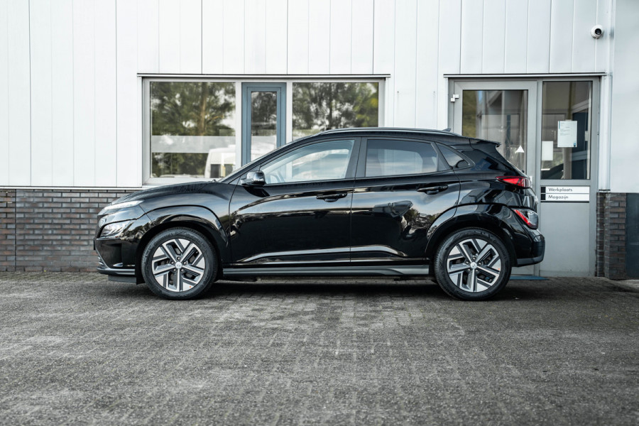 Hyundai Kona EV Premium 64 kWh Hyundai Kona EV Premium 64 kWh