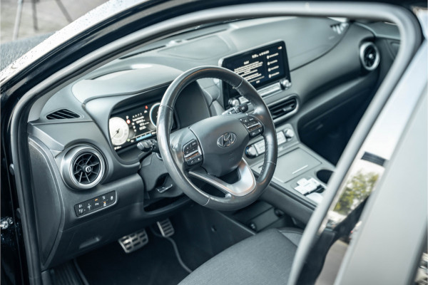Hyundai Kona EV Premium 64 kWh Hyundai Kona EV Premium 64 kWh