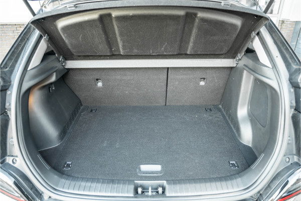 Hyundai Kona EV Premium 64 kWh Hyundai Kona EV Premium 64 kWh