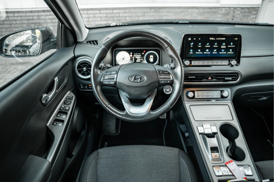 Hyundai Kona EV Premium 64 kWh Hyundai Kona EV Premium 64 kWh