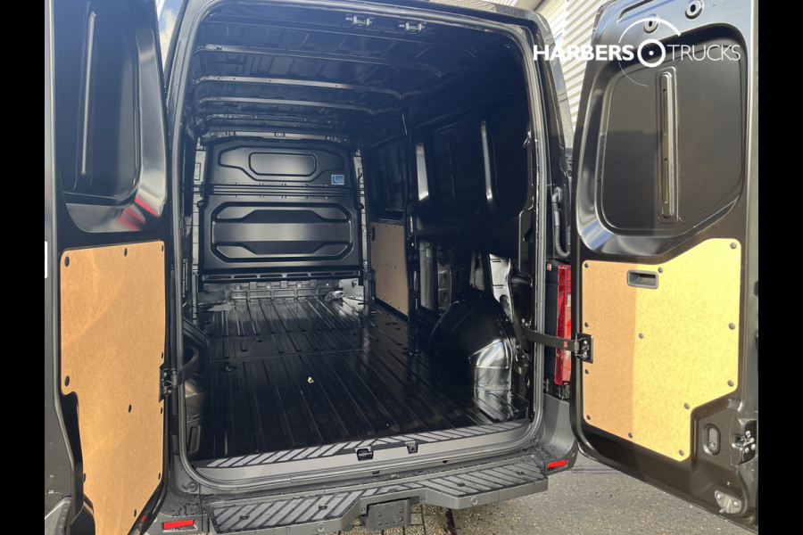 Renault Master Red Edition, Trekhaak, Mistlampen, airbags, Pack Park Assist Nieuw en uitvoorraad leverbaar zonder BPM!