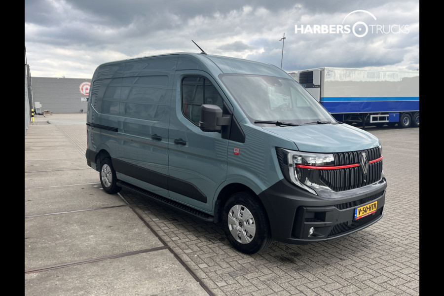 Renault Master Red Edition Betimmerd, Sidesteps inclusief Renault Master Red Edition Betimmerd, Sidesteps inclusief
