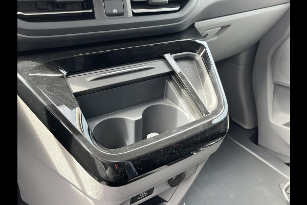 Ford Transit Custom 320 2.5 PHEV L2H1 Black Platinum DC ZUID | Ford Voorraad  | Prijs is excl. BTW EN BPM  | incl. €4.422,- korting! | Dubbele cabine Snoeks leder | Full led | Dubbele zij-schuifdeur | Direct uit voorraad leverbaar! | Full options
