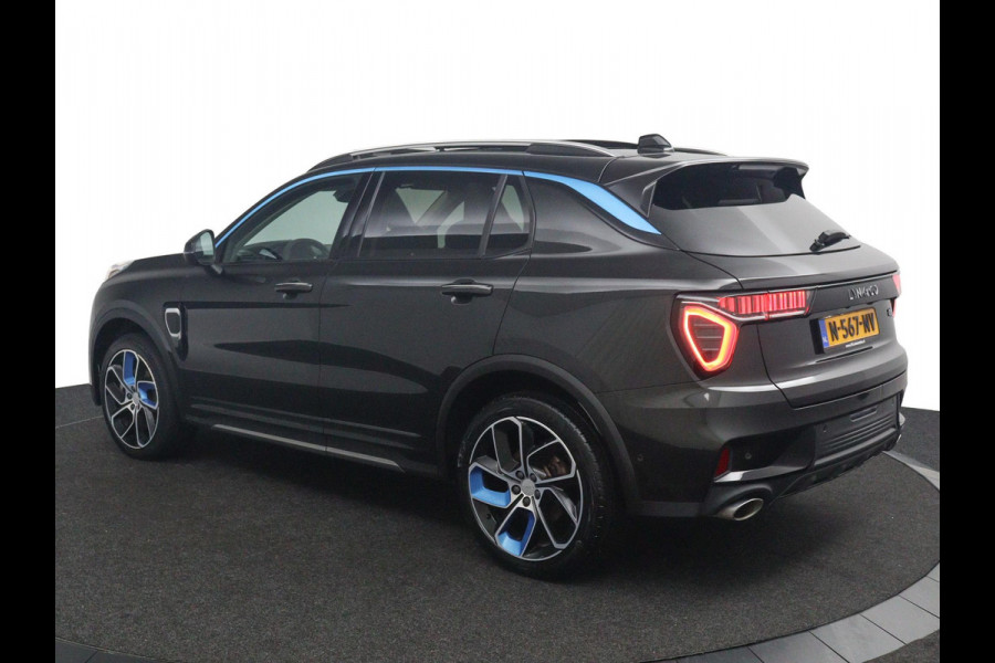 Lynk & Co 01 1.5*PLUG-IN*NAVI*PANO*CAM*ACC*CARPLAY*ECC*LED*