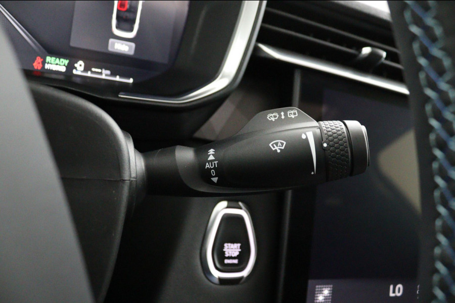 Lynk & Co 01 1.5*PLUG-IN*NAVI*PANO*CAM*ACC*CARPLAY*ECC*LED*