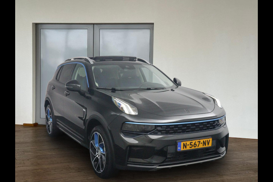 Lynk & Co 01 1.5*PLUG-IN*NAVI*PANO*CAM*ACC*CARPLAY*ECC*LED*
