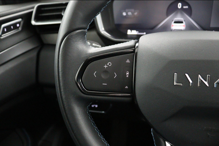 Lynk & Co 01 1.5*PLUG-IN*NAVI*PANO*CAM*ACC*CARPLAY*ECC*LED*
