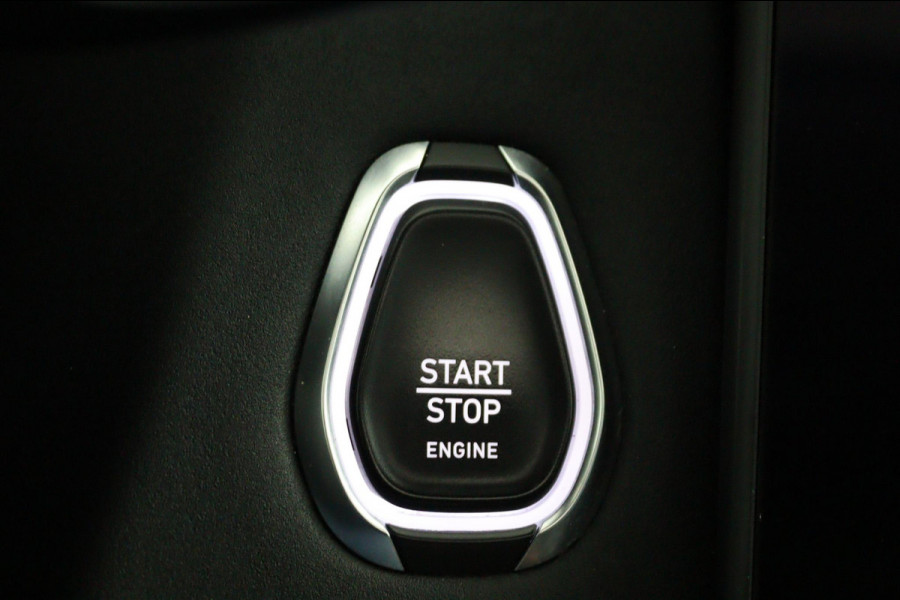 Lynk & Co 01 1.5*PLUG-IN*NAVI*PANO*CAM*ACC*CARPLAY*ECC*LED*