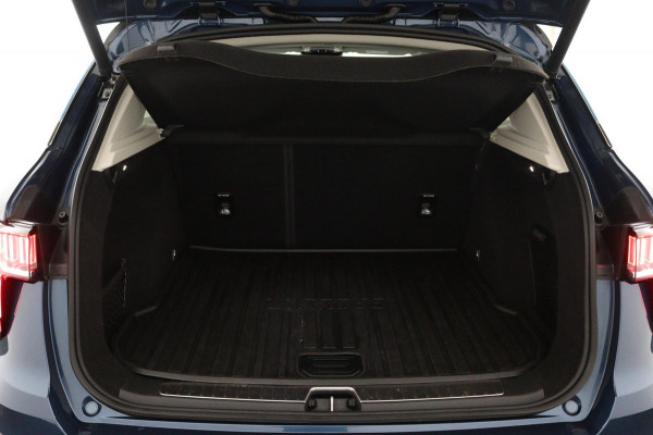 Lynk & Co 01 1.5*PLUG-IN*NAVI*PANO*CAM*ACC*CARPLAY*ECC*LED*