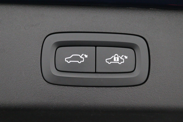 Lynk & Co 01 1.5*PLUG-IN*NAVI*PANO*CAM*ACC*CARPLAY*ECC*LED*