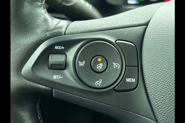 Opel CORSA-E Elegance 50 kWh Navigatie Apple Carplay/Android Auto Camera Parkeersensoren Cruise Control Stoel- en stuurverwarming Climate Control Lichtmetalen velgen