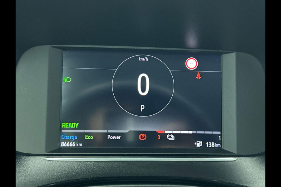 Opel CORSA-E Elegance 50 kWh Navigatie Apple Carplay/Android Auto Camera Parkeersensoren Cruise Control Stoel- en stuurverwarming Climate Control Lichtmetalen velgen