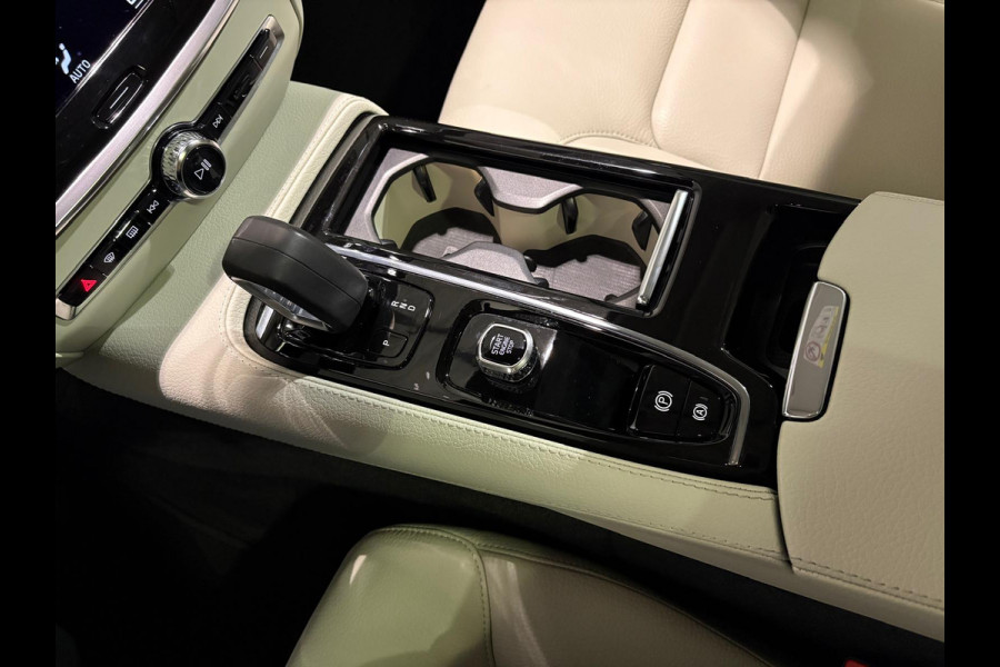 Volvo V60 T6 Aut. Plug-in Hybrid Inscription Leder ACC Panoramadak 340pk