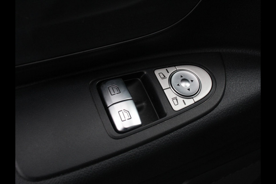 Mercedes-Benz Vito 119 CDI 190pk Automaat L2 Lang Navigatie Camera Apple Carplay Cruise control Trekhaak Leder Lichtmetalen Velgen