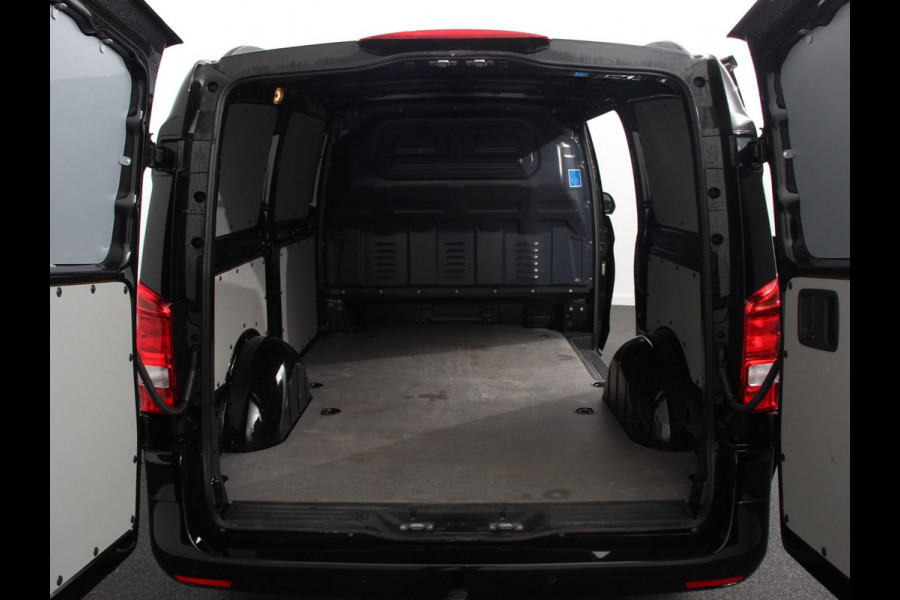 Mercedes-Benz Vito 119 CDI 190pk Automaat L2 Lang Navigatie Camera Apple Carplay Cruise control Trekhaak Leder Lichtmetalen Velgen