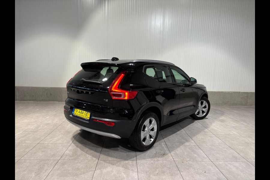 Volvo XC40 T2 Momentum Leder Panoramadak Parkeercamera 129pk