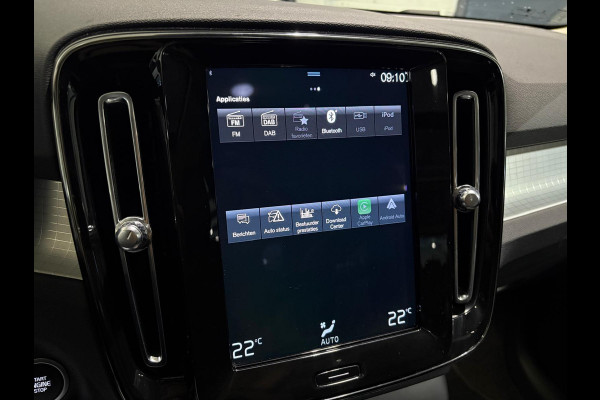 Volvo XC40 T2 Momentum Leder Panoramadak Parkeercamera 129pk