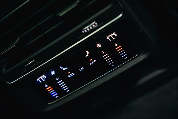 Audi Q7 55 TFSI quattro Pro Line S | Nardo | RS zetels | carbon inleg | Pano | B/O | Head-Up | Audi Q7 55 TFSI quattro Pro Line S | Nardo | RS zetels | carbon inleg | Pano | B/O | Head-Up |