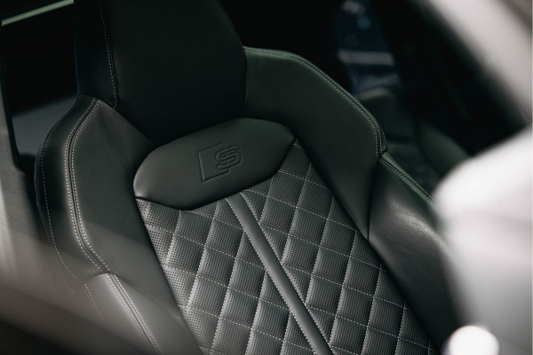 Audi Q7 55 TFSI quattro Pro Line S | Nardo | RS zetels | carbon inleg | Pano | B/O | Head-Up | Audi Q7 55 TFSI quattro Pro Line S | Nardo | RS zetels | carbon inleg | Pano | B/O | Head-Up |