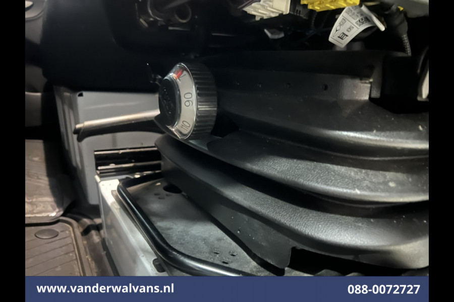 Mercedes-Benz Sprinter 315 CDI 150pk L3H2 Euro6 Airco | 360 Graden Camera | Apple Carplay | Navigatie Cruisecontrol, Android Auto, Stoelverwarming, Chauffeursstoel, Parkeersensoren, Bijrijdersbank