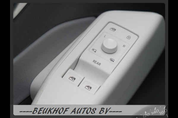Volkswagen ID.3 First Plus 58 kWh Trekhaak Carplay Soh 94%