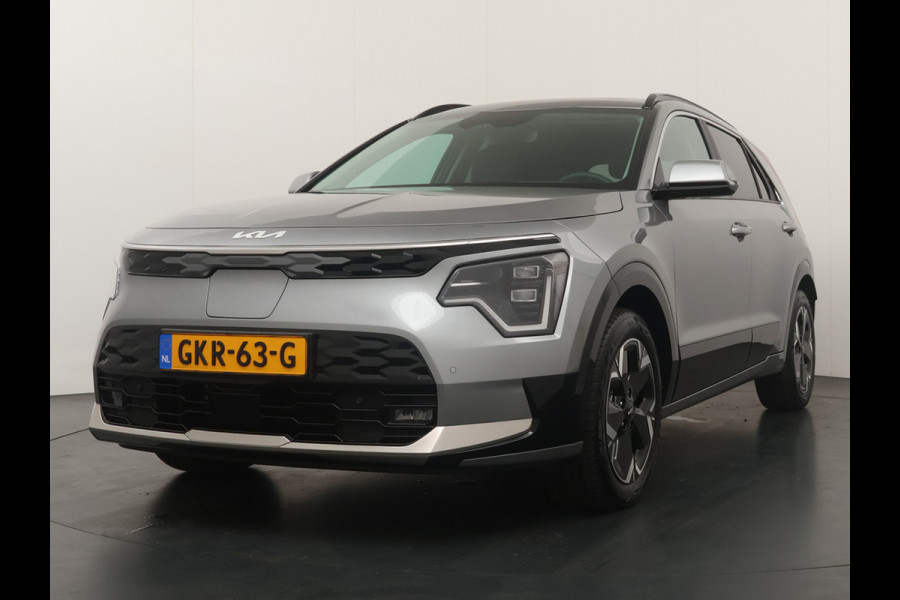 Kia Niro EV DynamicPlusLine 64.8 kWh - Navigatie - Stoel/Stuurverwarming - Adaptief Cruise Control - Schuif/Kanteldak - Fabrieksgarantie Tot 2031