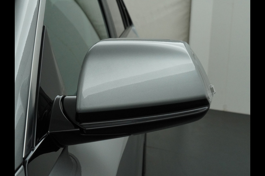 Kia Niro EV DynamicPlusLine 64.8 kWh - Navigatie - Stoel/Stuurverwarming - Adaptief Cruise Control - Schuif/Kanteldak - Fabrieksgarantie Tot 2031