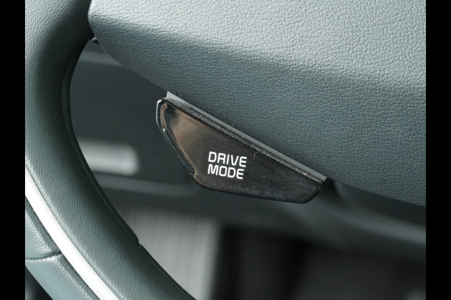 Kia Niro EV DynamicPlusLine 64.8 kWh - Navigatie - Stoel/Stuurverwarming - Adaptief Cruise Control - Schuif/Kanteldak - Fabrieksgarantie Tot 2031