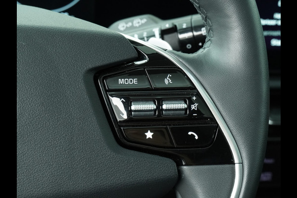 Kia Niro EV DynamicPlusLine 64.8 kWh - Navigatie - Stoel/Stuurverwarming - Adaptief Cruise Control - Schuif/Kanteldak - Fabrieksgarantie Tot 2031