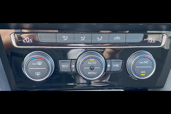 Volkswagen Arteon 1.5 TSI Business R Aut/ LED/ Virtual/ Keyless/ Trekhaak Volkswagen Arteon 1.5 TSI Business R Aut/ LED/ Virtual/ Keyless/ Trekhaak