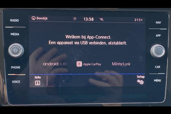 Volkswagen Arteon 1.5 TSI Business R Aut/ LED/ Virtual/ Keyless/ Trekhaak Volkswagen Arteon 1.5 TSI Business R Aut/ LED/ Virtual/ Keyless/ Trekhaak