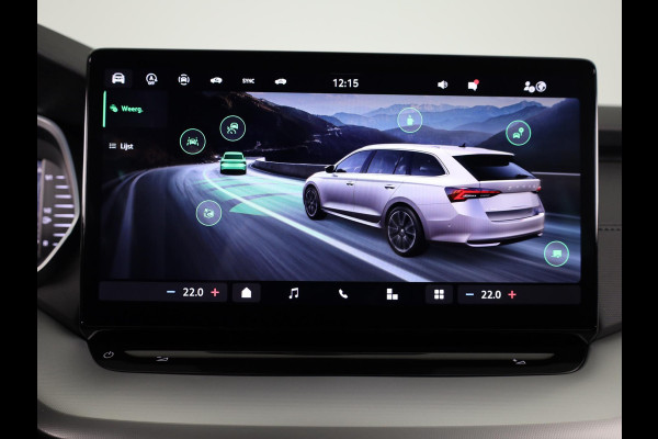 Škoda Octavia Combi 1.5 TSI MHEV Business Edition 115pk DSG | Facelift | Verlengde Garantie | Trekhaak wegklapbaar | Carplay | Achteruitrijcamera | Elek inklapbare buitenspiegels | Elek bedienbare achterklep |