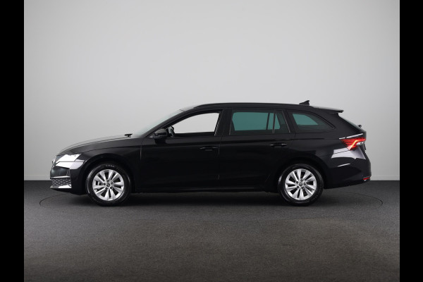 Škoda Octavia Combi 1.5 TSI MHEV Business Edition 115pk DSG | Facelift | Verlengde Garantie | Trekhaak wegklapbaar | Carplay | Achteruitrijcamera | Elek inklapbare buitenspiegels | Elek bedienbare achterklep |