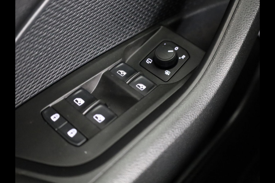 Škoda Octavia Combi 1.5 TSI MHEV Business Edition 115pk DSG | Facelift | Verlengde Garantie | Trekhaak wegklapbaar | Carplay | Achteruitrijcamera | Elek inklapbare buitenspiegels | Elek bedienbare achterklep |