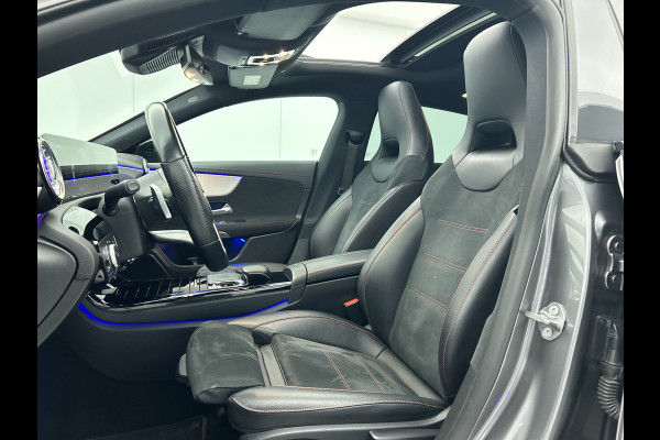 Mercedes-Benz CLA-Klasse Shooting Brake 180 Business Solution AMG Upgrade Edition(NL-auto, Panorama, SfeerV, Navi, StoelV, Etc)
