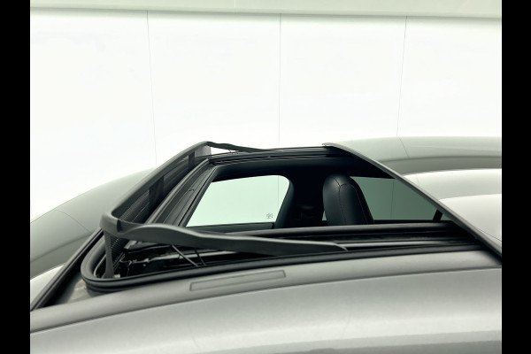 Mercedes-Benz CLA-Klasse Shooting Brake 180 Business Solution AMG Upgrade Edition(NL-auto, Panorama, SfeerV, Navi, StoelV, Etc)