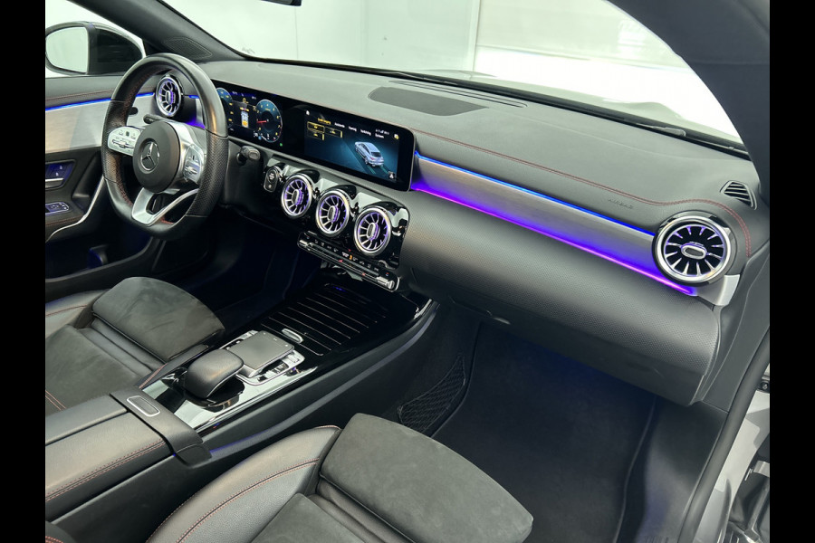Mercedes-Benz CLA-Klasse Shooting Brake 180 Business Solution AMG Upgrade Edition(NL-auto, Panorama, SfeerV, Navi, StoelV, Etc)