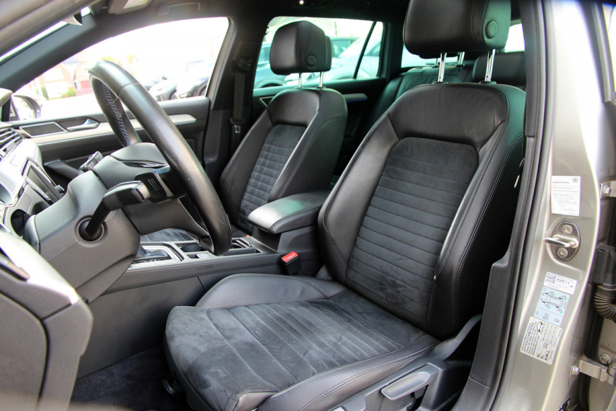 Volkswagen Passat Variant 1.4 TSI GTE Highline Orig. NL | Massage | Carplay | ACC | Keyless | Camera