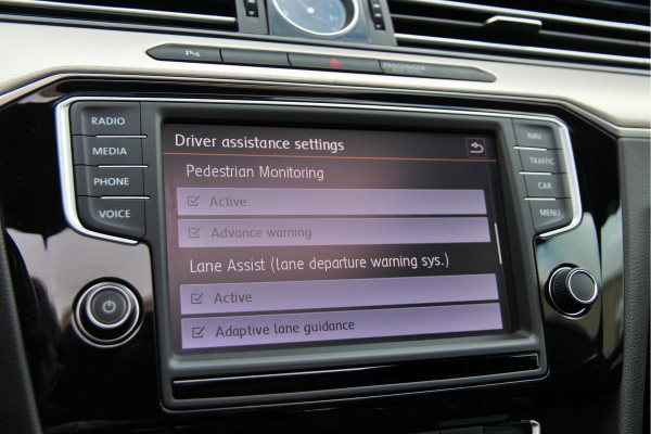 Volkswagen Passat Variant 1.4 TSI GTE Highline Orig. NL | Massage | Carplay | ACC | Keyless | Camera