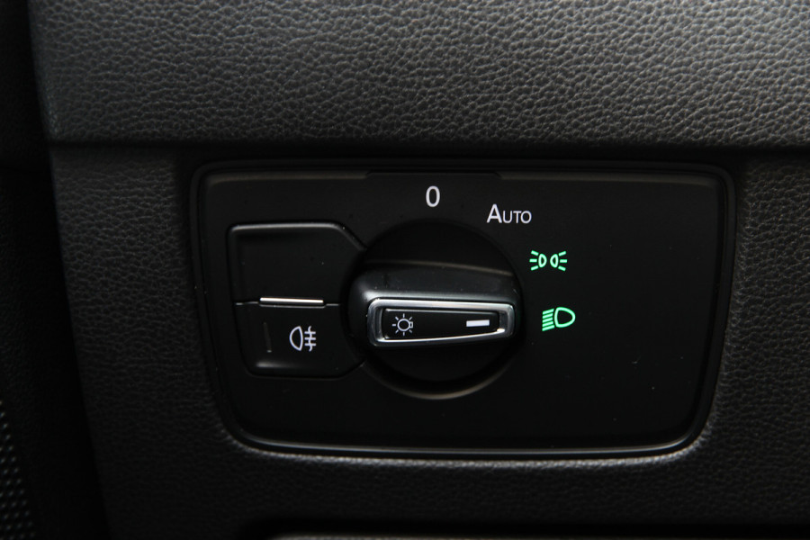 Volkswagen Passat Variant 1.4 TSI GTE Highline Orig. NL | Massage | Carplay | ACC | Keyless | Camera