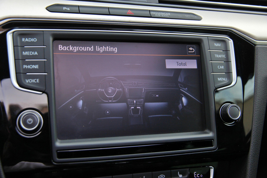 Volkswagen Passat Variant 1.4 TSI GTE Highline Orig. NL | Massage | Carplay | ACC | Keyless | Camera