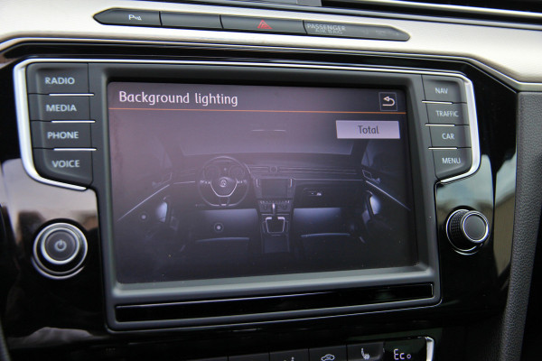 Volkswagen Passat Variant 1.4 TSI GTE Highline Orig. NL | Massage | Carplay | ACC | Keyless | Camera