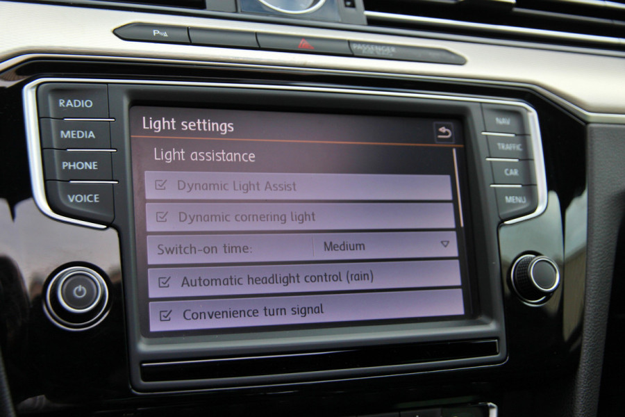 Volkswagen Passat Variant 1.4 TSI GTE Highline Orig. NL | Massage | Carplay | ACC | Keyless | Camera