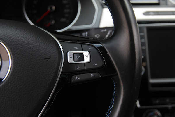 Volkswagen Passat Variant 1.4 TSI GTE Highline Orig. NL | Massage | Carplay | ACC | Keyless | Camera