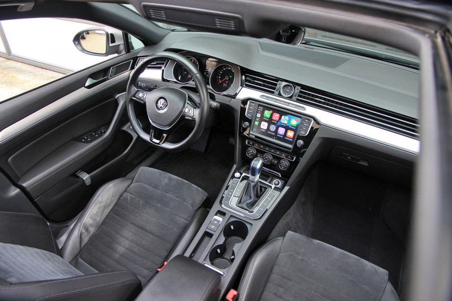 Volkswagen Passat Variant 1.4 TSI GTE Highline Orig. NL | Massage | Carplay | ACC | Keyless | Camera