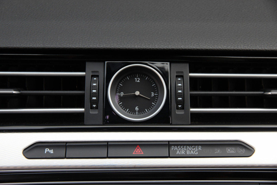Volkswagen Passat Variant 1.4 TSI GTE Highline Orig. NL | Massage | Carplay | ACC | Keyless | Camera